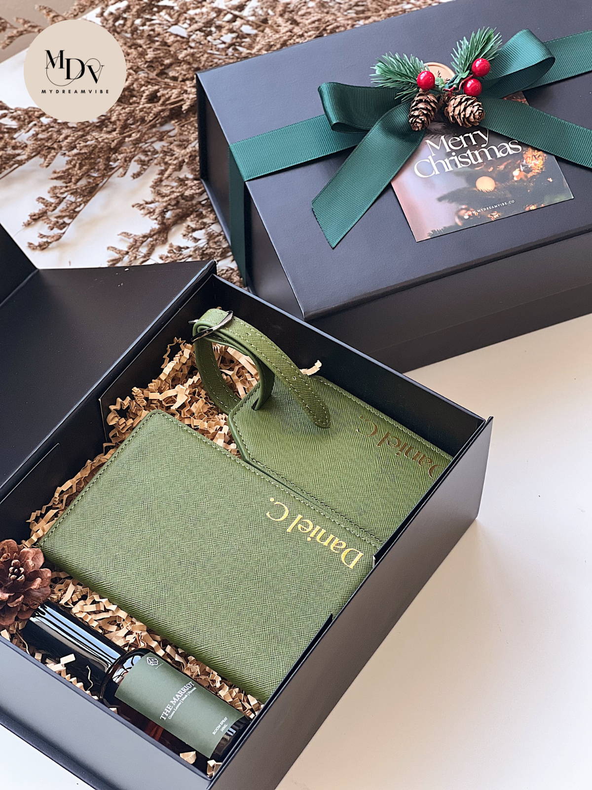 [CHRISTMAS GIFT] Jet-Set Serenity Gift Box